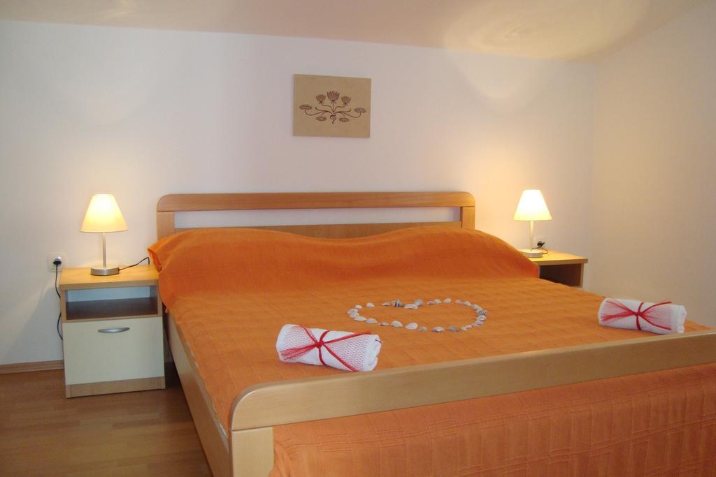 Apartments Bulicic Trogir Habitación foto