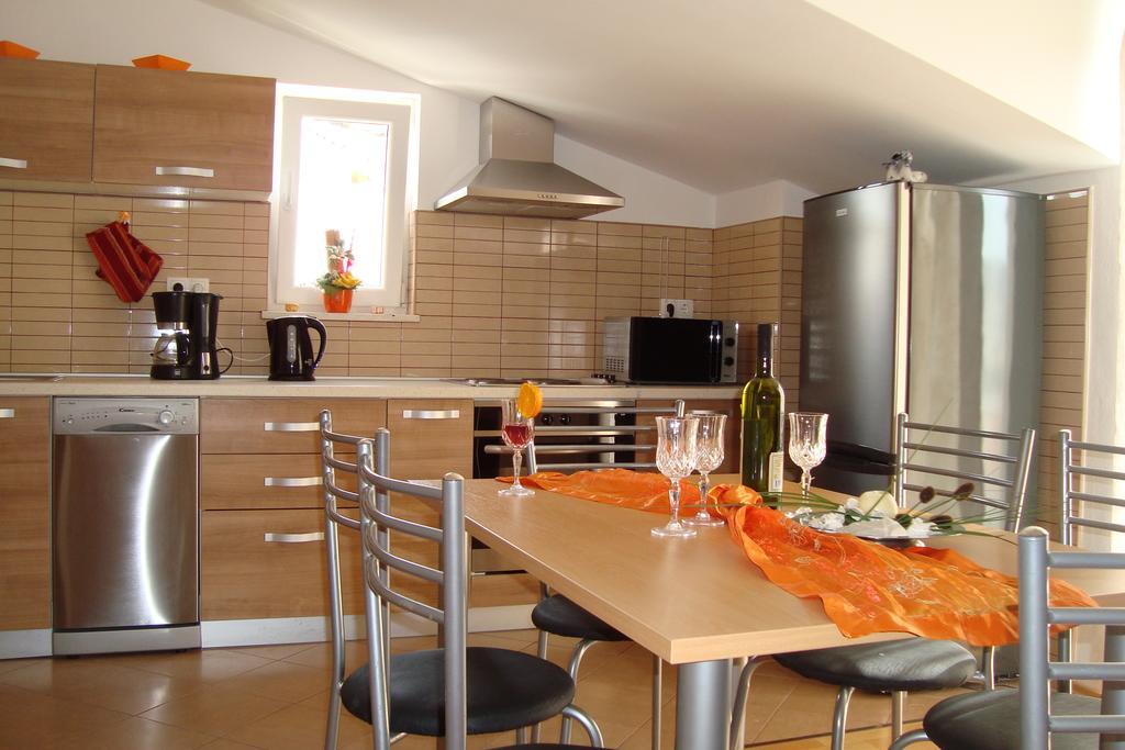 Apartments Bulicic Trogir Habitación foto