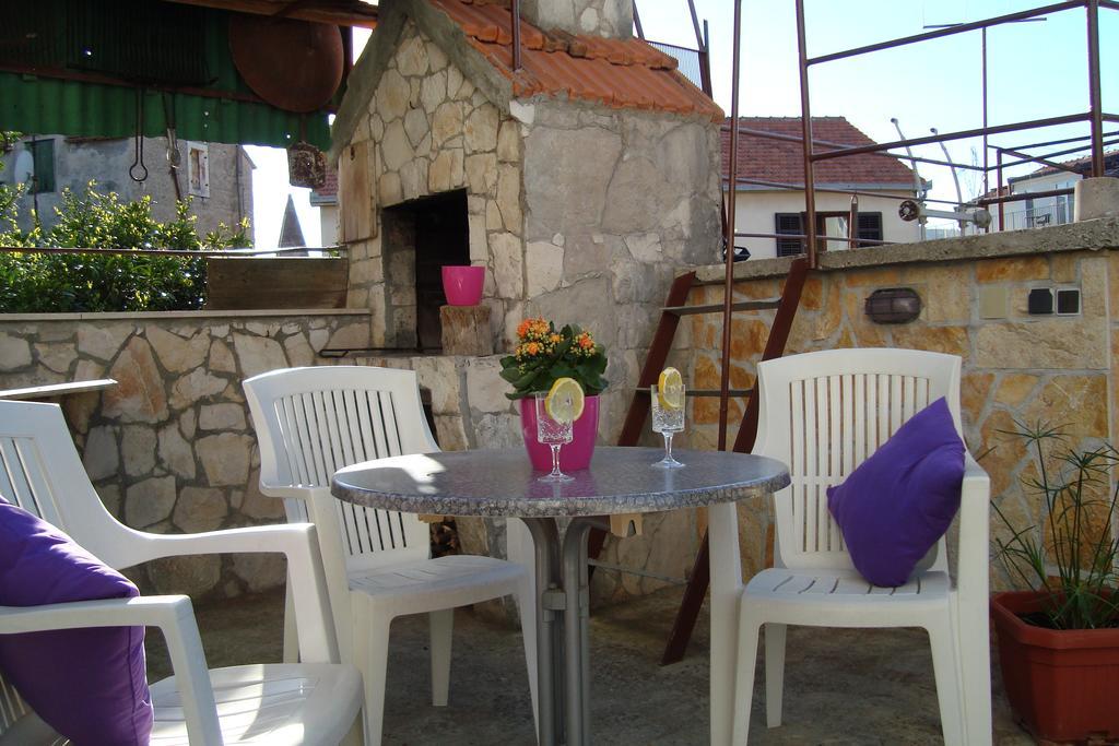 Apartments Bulicic Trogir Exterior foto
